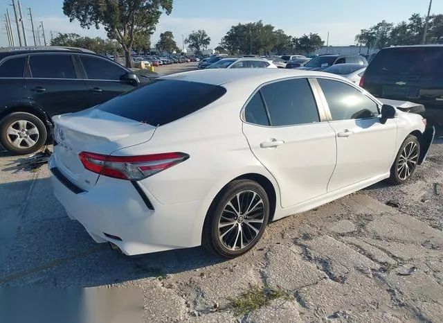 4T1B11HK7JU671902 2018 2018 Toyota Camry- SE 4