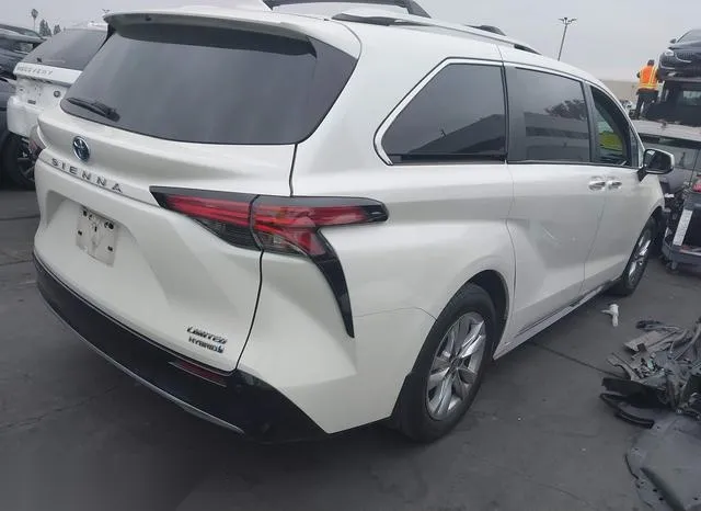 5TDZRKEC9MS061314 2021 2021 Toyota Sienna- Limited 4