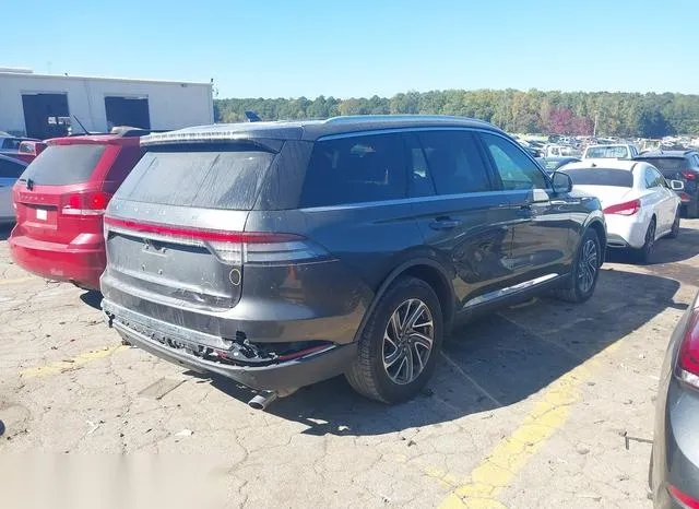 5LM5J6XC8LGL24954 2020 2020 Lincoln Aviator- Standard 4