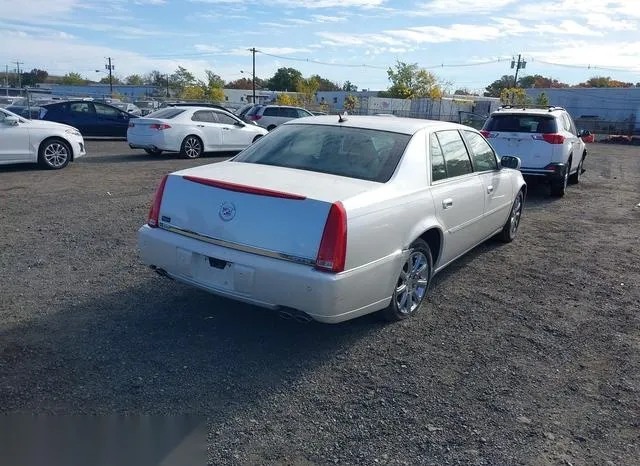 1G6KD57Y08U153989 2008 2008 Cadillac DTS- 1SB 4