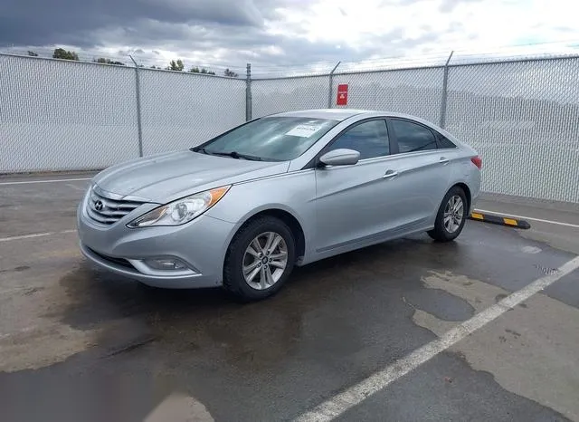 5NPEB4AC5DH705059 2013 2013 Hyundai Sonata- Gls 2