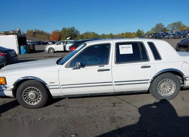 1LNLM81W9RY742555 1994 1994 Lincoln Town Car- Executive 6