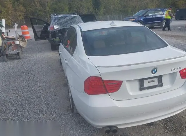 WBAPH7C59BE723615 2011 2011 BMW 3 Series- 328I 3