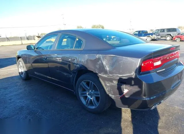 2C3CDXBG5DH637153 2013 2013 Dodge Charger- SE 3