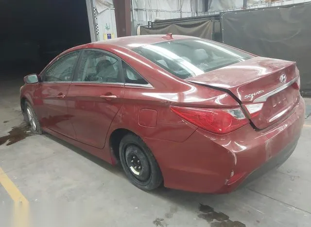 5NPEB4AC4EH933720 2014 2014 Hyundai Sonata- Gls 3