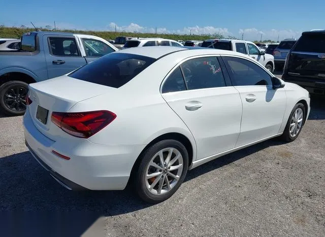 WDD3G4EB8KW021050 2019 2019 Mercedes-Benz A 220 4