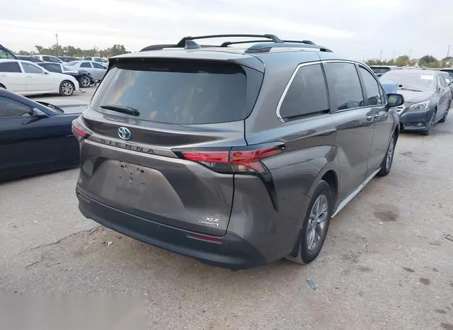 5TDYRKEC3NS132665 2022 2022 Toyota Sienna- Xle 4