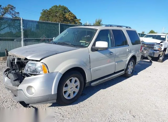 5LMFU28595LJ04639 2005 2005 Lincoln Navigator 2