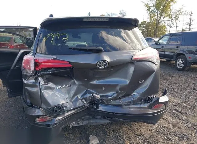 JTMZFREV1JJ726184 2018 2018 Toyota RAV4- LE 6