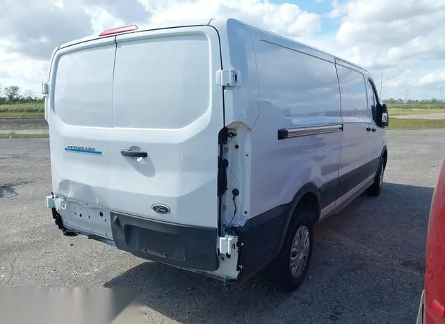 1FTBW1YK4NKA46820 2022 2022 Ford E-Transit-350 4