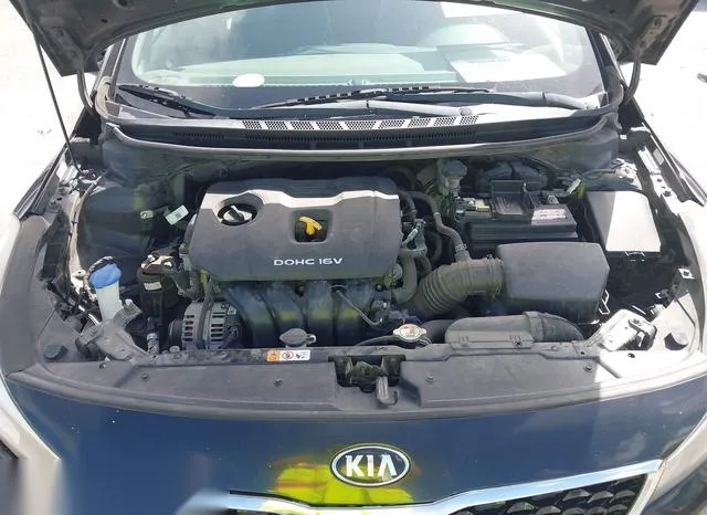 3KPFK4A71JE168939 2018 2018 KIA Forte- LX 10