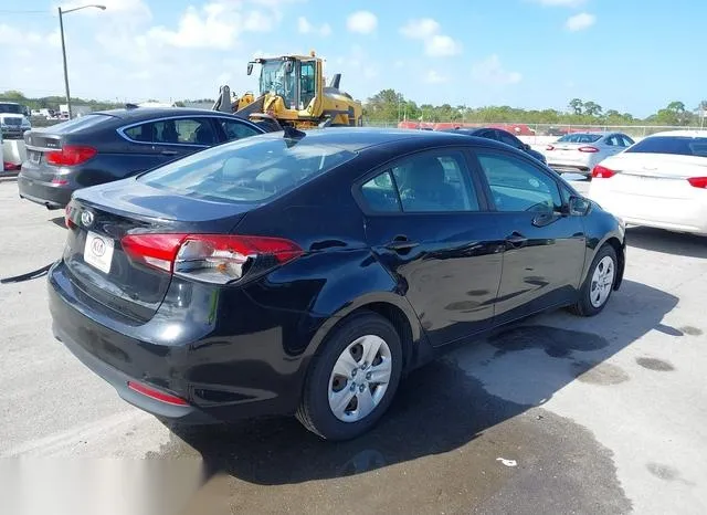 3KPFK4A71JE168939 2018 2018 KIA Forte- LX 4