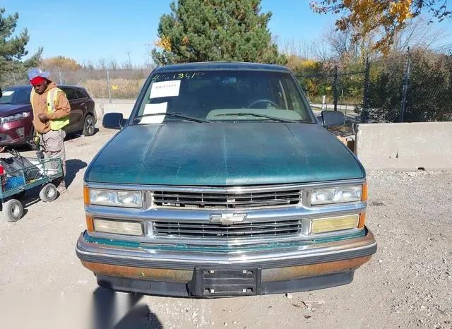 3GNEC16R4TG107133 1996 1996 Chevrolet Suburban- C1500 6