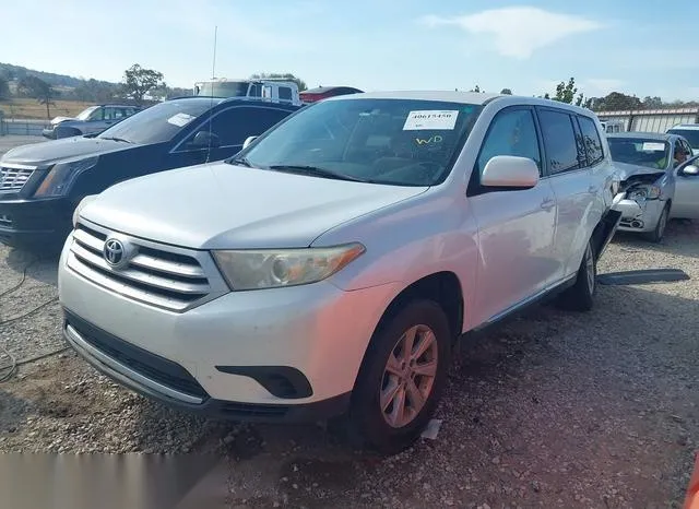 5TDZA3EH8BS008061 2011 2011 Toyota Highlander 2