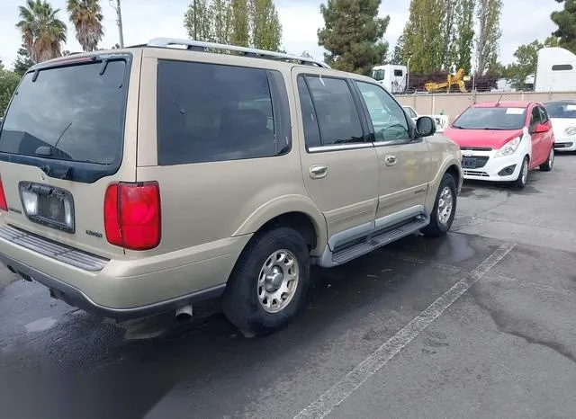 5LMRU27L6XLJ06400 1999 1999 Lincoln Navigator 4