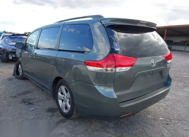 5TDKK3DC1ES409167 2014 2014 Toyota Sienna- Le V6 8 Passenger 3