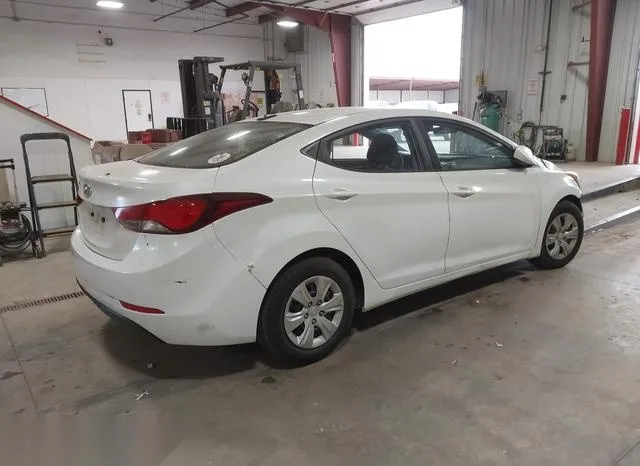 5NPDH4AE2GH727472 2016 2016 Hyundai Elantra- SE 4