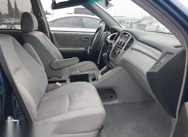 JTEDP21A150075499 2005 2005 Toyota Highlander- V6 5