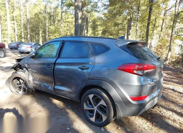 KM8J3CA25JU752490 2018 2018 Hyundai Tucson- Value 3