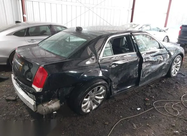 2C3CCAEG0KH528544 2019 2019 Chrysler 300- Limited 6