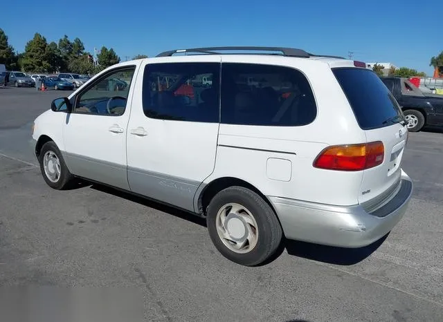 4T3ZF13C5YU200932 2000 2000 Toyota Sienna- Xle 3