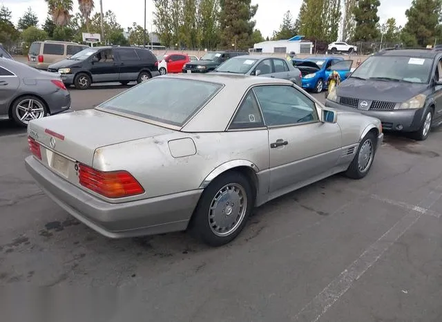 WDBFA66E9NF041792 1992 1992 Mercedes-Benz 500- SL 4