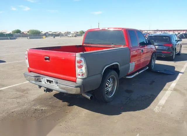 2GCEC19V321307073 2002 2002 Chevrolet Silverado 1500- LS 4