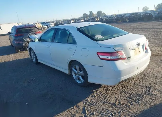 4T1BF3EK6BU704472 2011 2011 Toyota Camry- SE 3