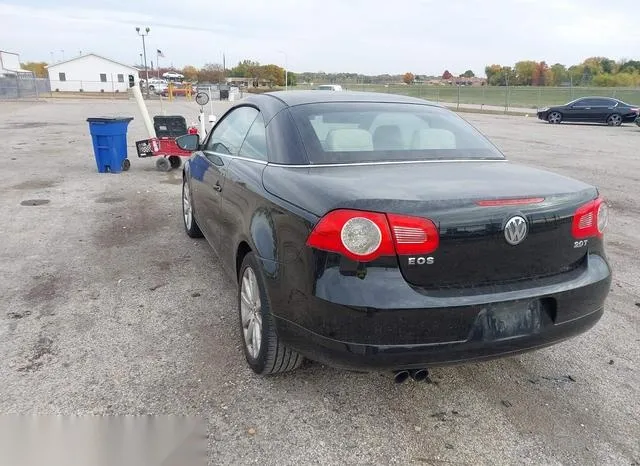 WVWAW7AH3BV003772 2011 2011 Volkswagen Eos- Komfort 3