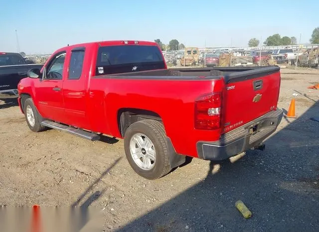 1GCRCSE02BZ337545 2011 2011 Chevrolet Silverado 1500- LT 3