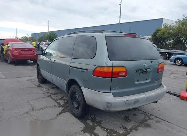 4T3ZF13CXXU131363 1999 1999 Toyota Sienna- LE 3