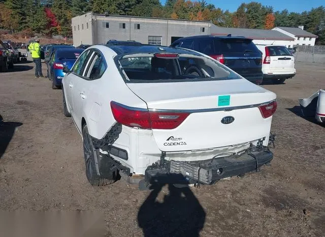 KNALC4J19J5114504 2018 2018 KIA Cadenza- Premium 3