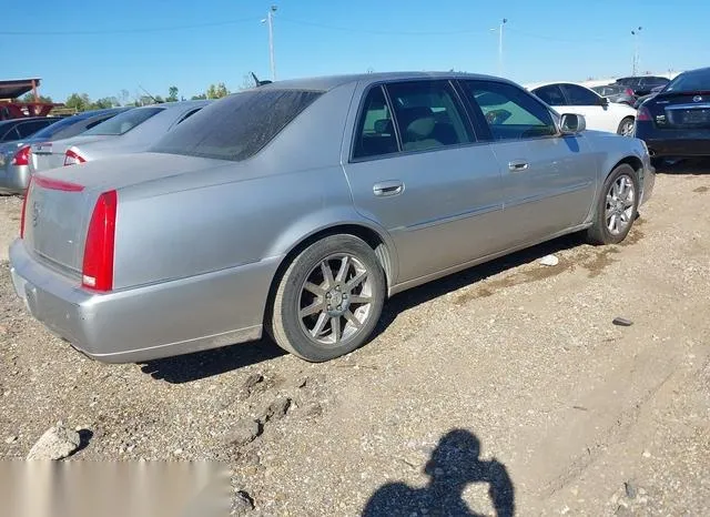 1G6KD57947U220391 2007 2007 Cadillac DTS- Performance 4