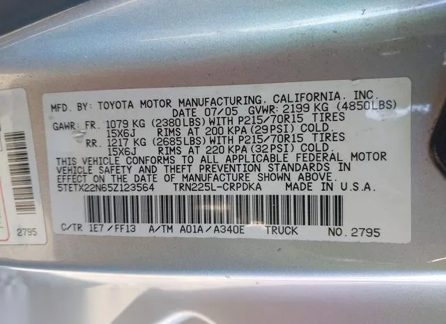 5TETX22N65Z123564 2005 2005 Toyota Tacoma 9