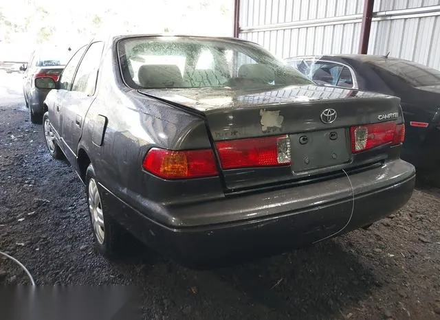 4T1BG22K41U805990 2001 2001 Toyota Camry- LE 3