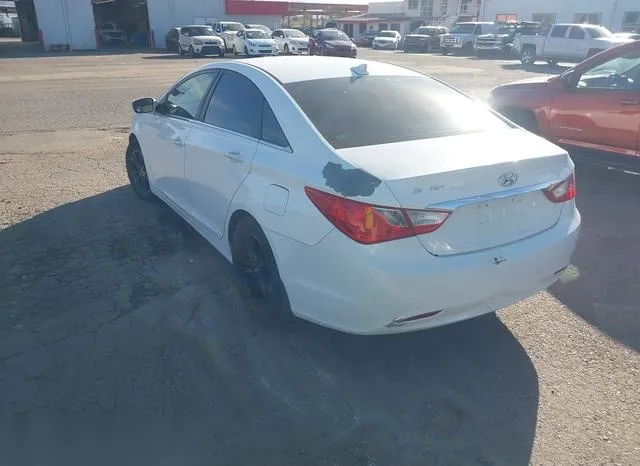 5NPEB4AC2DH690679 2013 2013 Hyundai Sonata- Gls 3