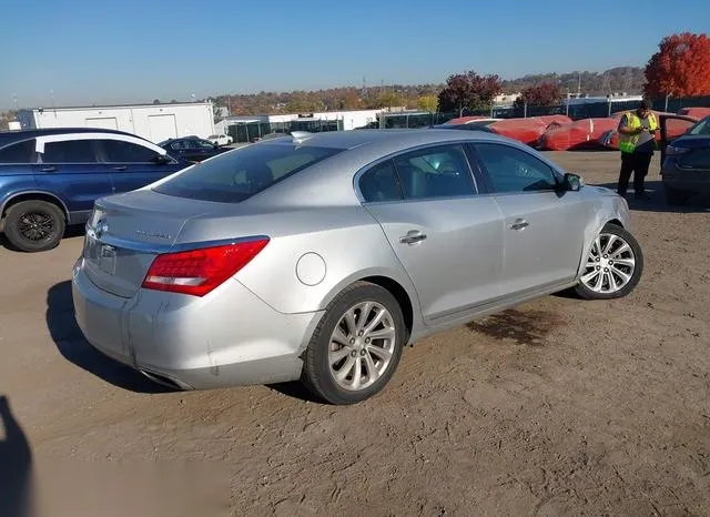 1G4GB5G3XGF265176 2016 2016 Buick Lacrosse- Leather 4