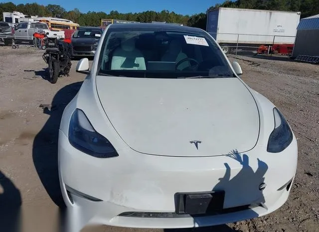 7SAYGDEF8NF532014 2022 2022 Tesla MODEL Y 6