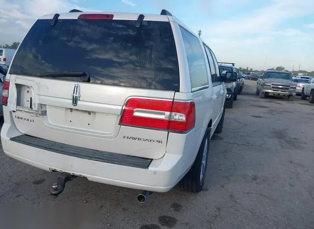 5LMJJ2H50CEL01560 2012 2012 Lincoln Navigator 4