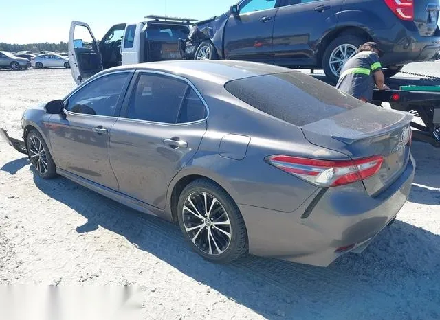 4T1B11HK8JU133693 2018 2018 Toyota Camry- SE 3