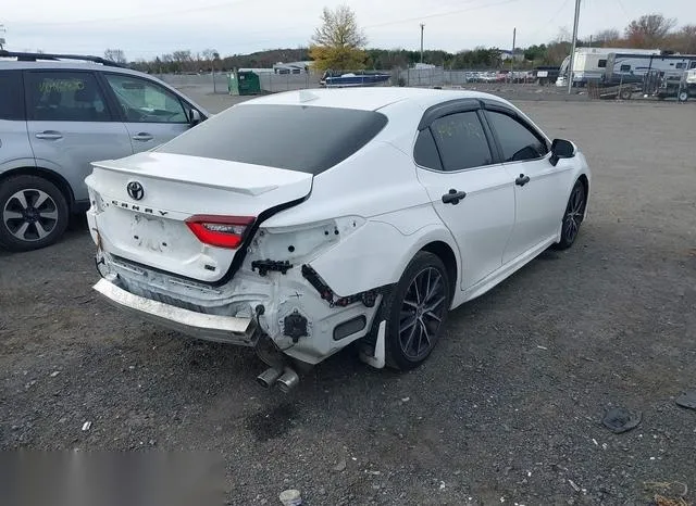 4T1G11AKXNU709421 2022 2022 Toyota Camry- SE 4