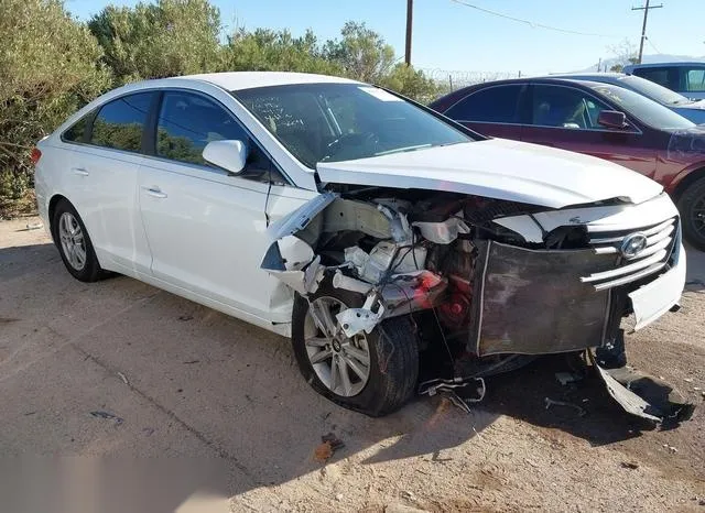 5NPE24AF4FH098004 2015 2015 Hyundai Sonata- SE 6