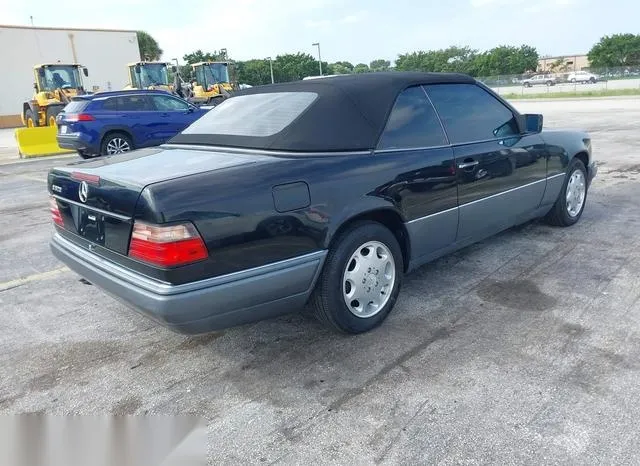 WDBEA66E9SC220052 1995 1995 Mercedes-Benz E-Class- 320 4