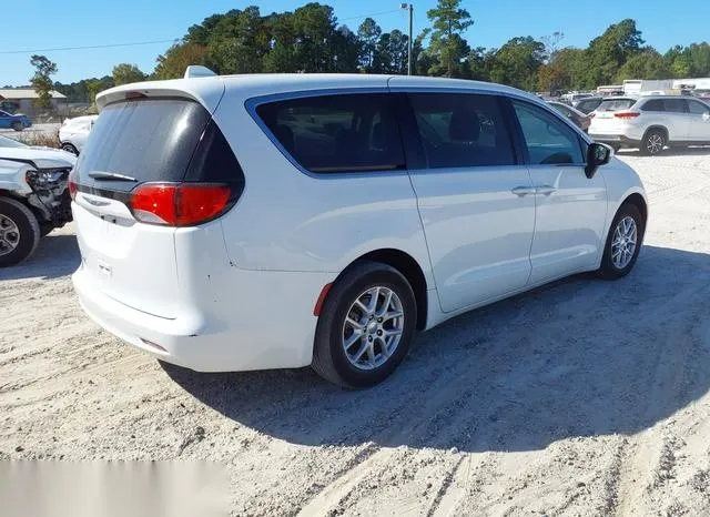 2C4RC1CG1LR279076 2020 2020 Chrysler Voyager- LX 4