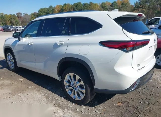 5TDYZRAH2MS529292 2021 2021 Toyota Highlander- Limited 3