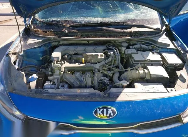 3KPA24AD3ME422154 2021 2021 KIA Rio- S 10