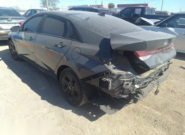 KMHLM4AG9PU572686 2023 2023 Hyundai Elantra- Sel 3