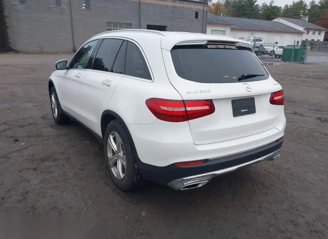 WDC0G4KB8HF143413 2017 2017 Mercedes-Benz GLC 300- 4Matic 3