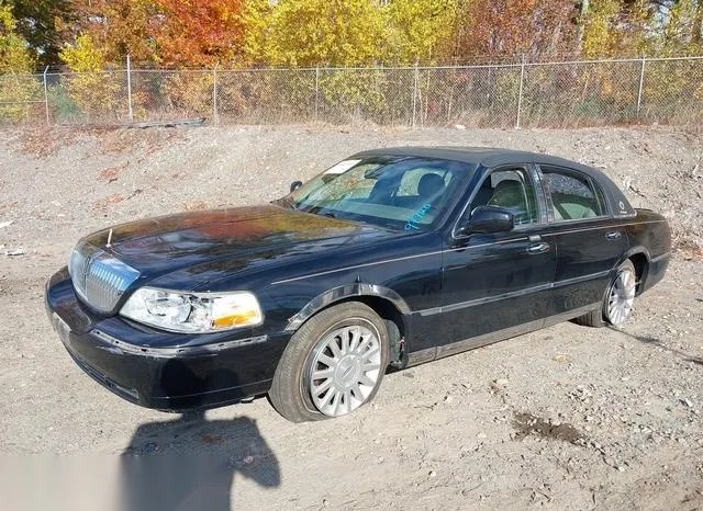 1LNHM83WX3Y603514 2003 2003 Lincoln Town Car- Cartier 6