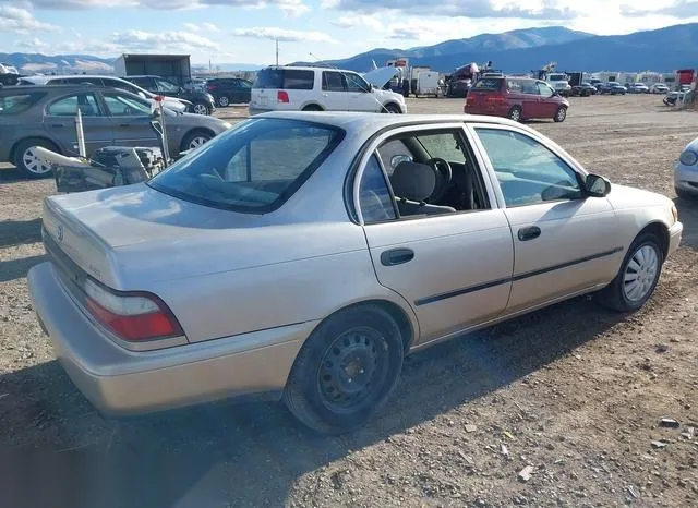 JT2BA02E4T0137079 1996 1996 Toyota Corolla 4